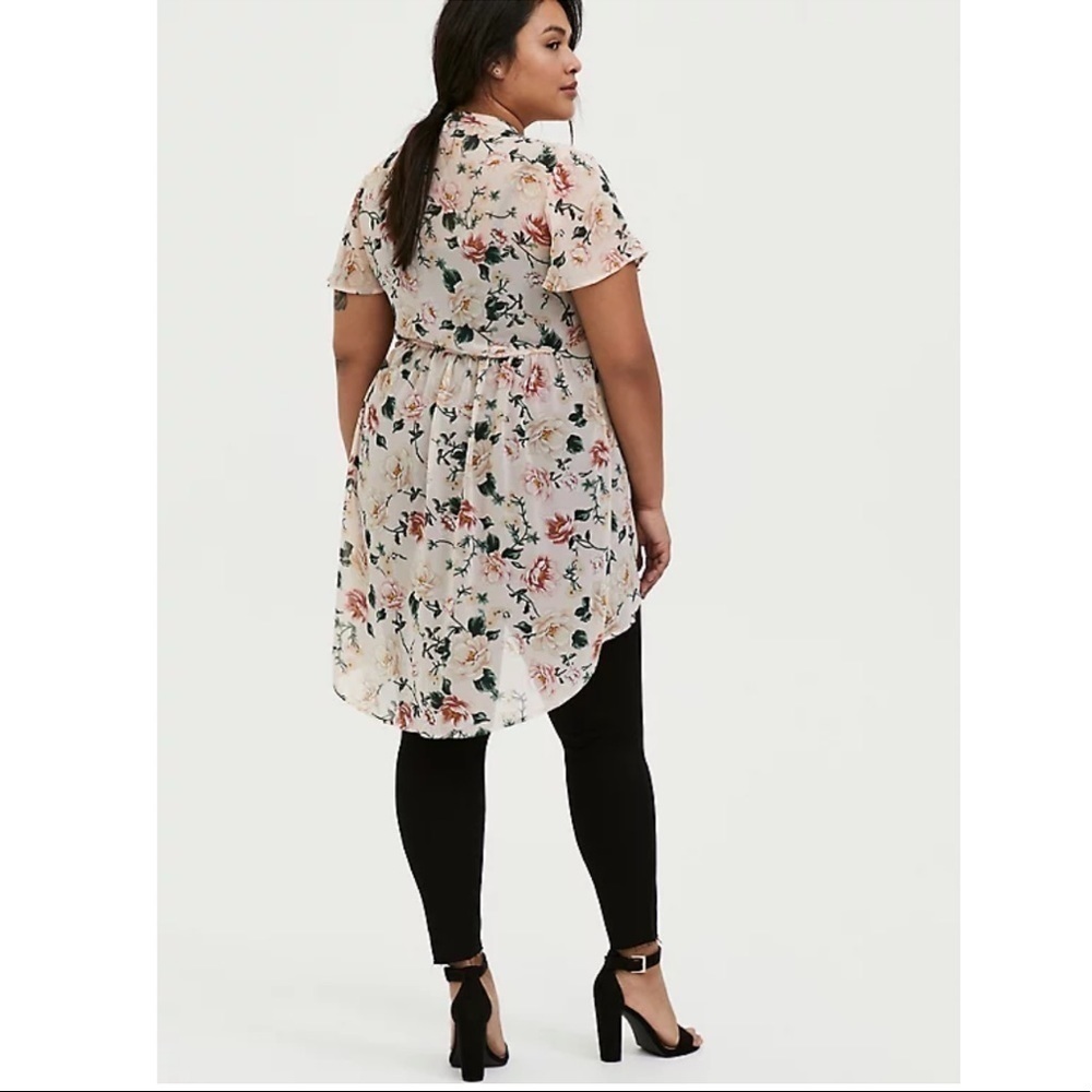 Torrid 5 LEXIE BABYDOLL CHIFFON TUNIC - Picture 3 of 8